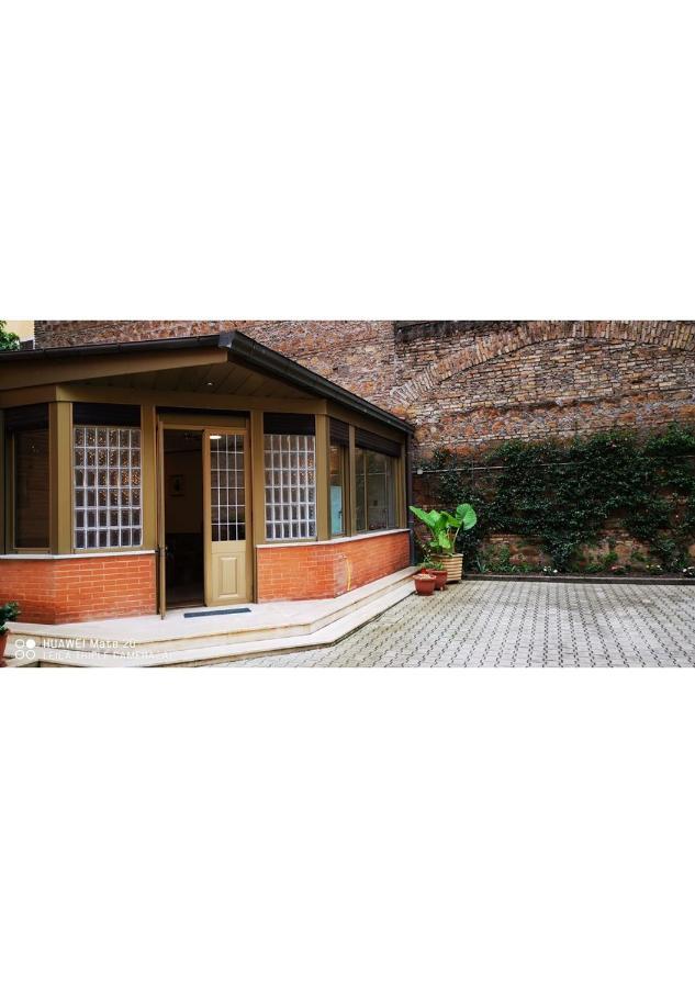 Suore Concezioniste Missionarie - Carmen Salles Roma Bed & Breakfast Exterior foto
