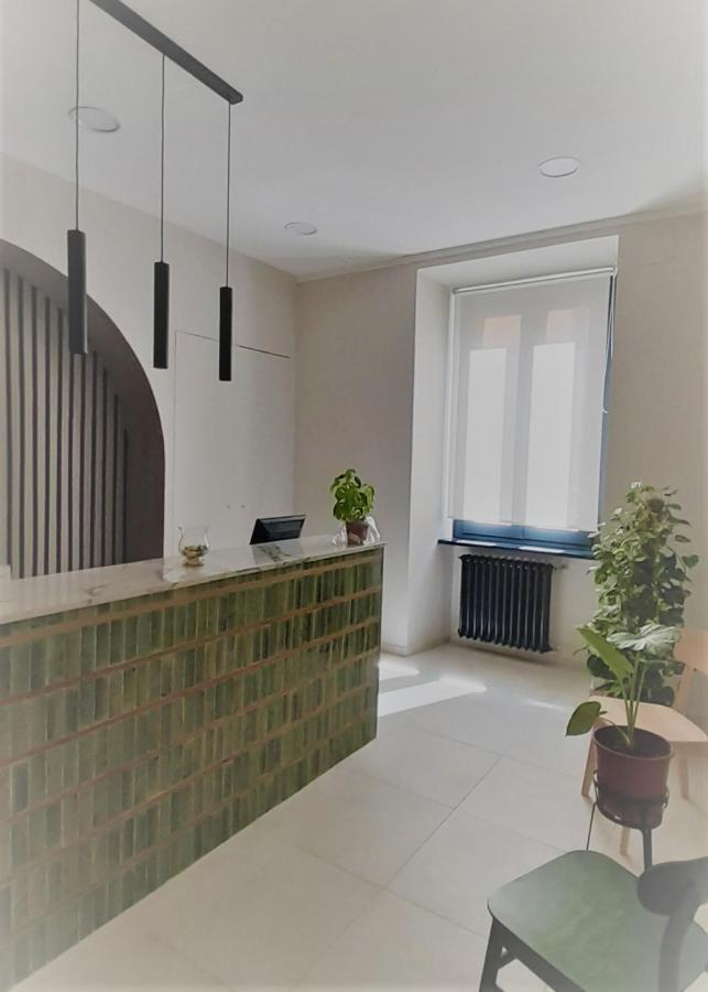 Suore Concezioniste Missionarie - Carmen Salles Roma Bed & Breakfast Exterior foto